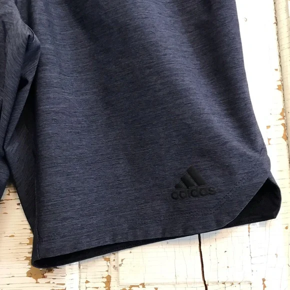 ☘️❄️ Adidas Axis Woven training Shorts ❄️☘️ - Picture 2 of 11